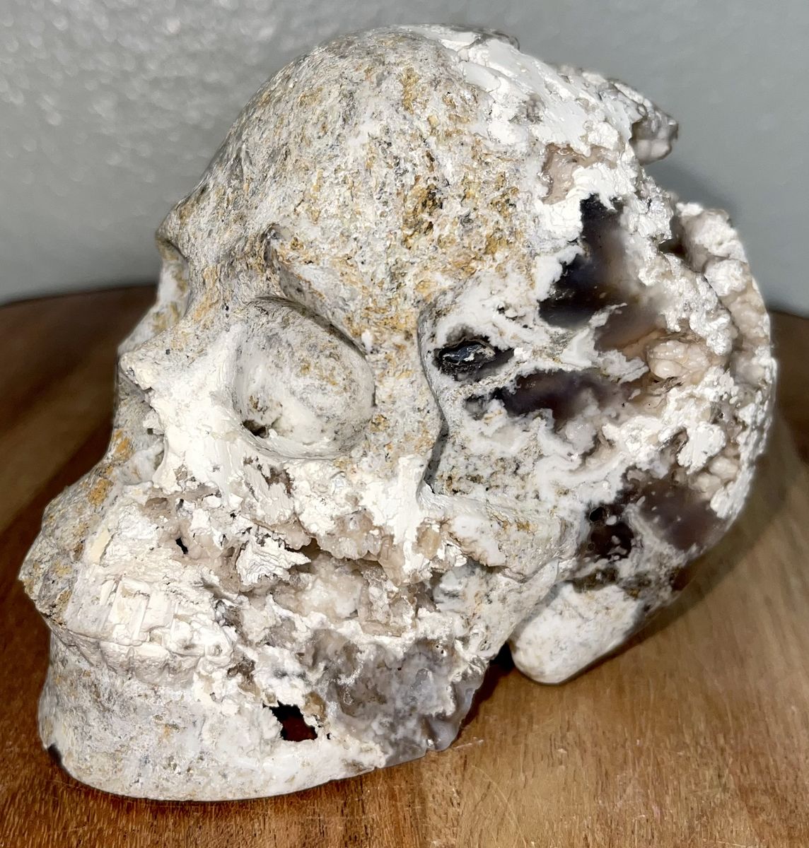 Main image 2