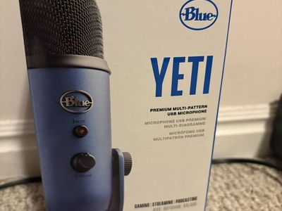 Logitech Blue Yeti USB Microphone - Premium Multi-Pattern Mic for Gaming, Streaming, Podcasting (Blue)