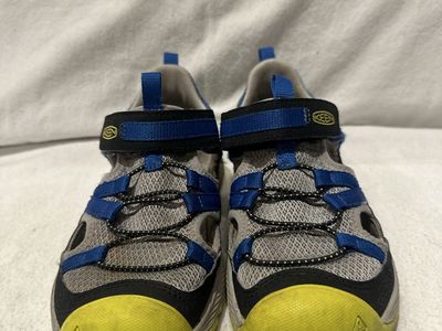 Keen youth size 1 gray with black/blue trim, hiking or water sandals
