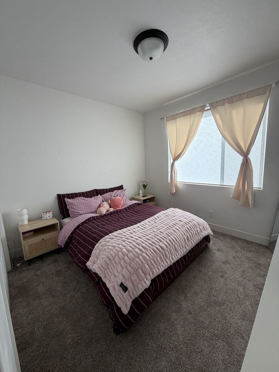 Private room for rent - Female only