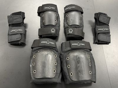 Pro Tec Skate / Street 3-Pack Pad / Guard Set