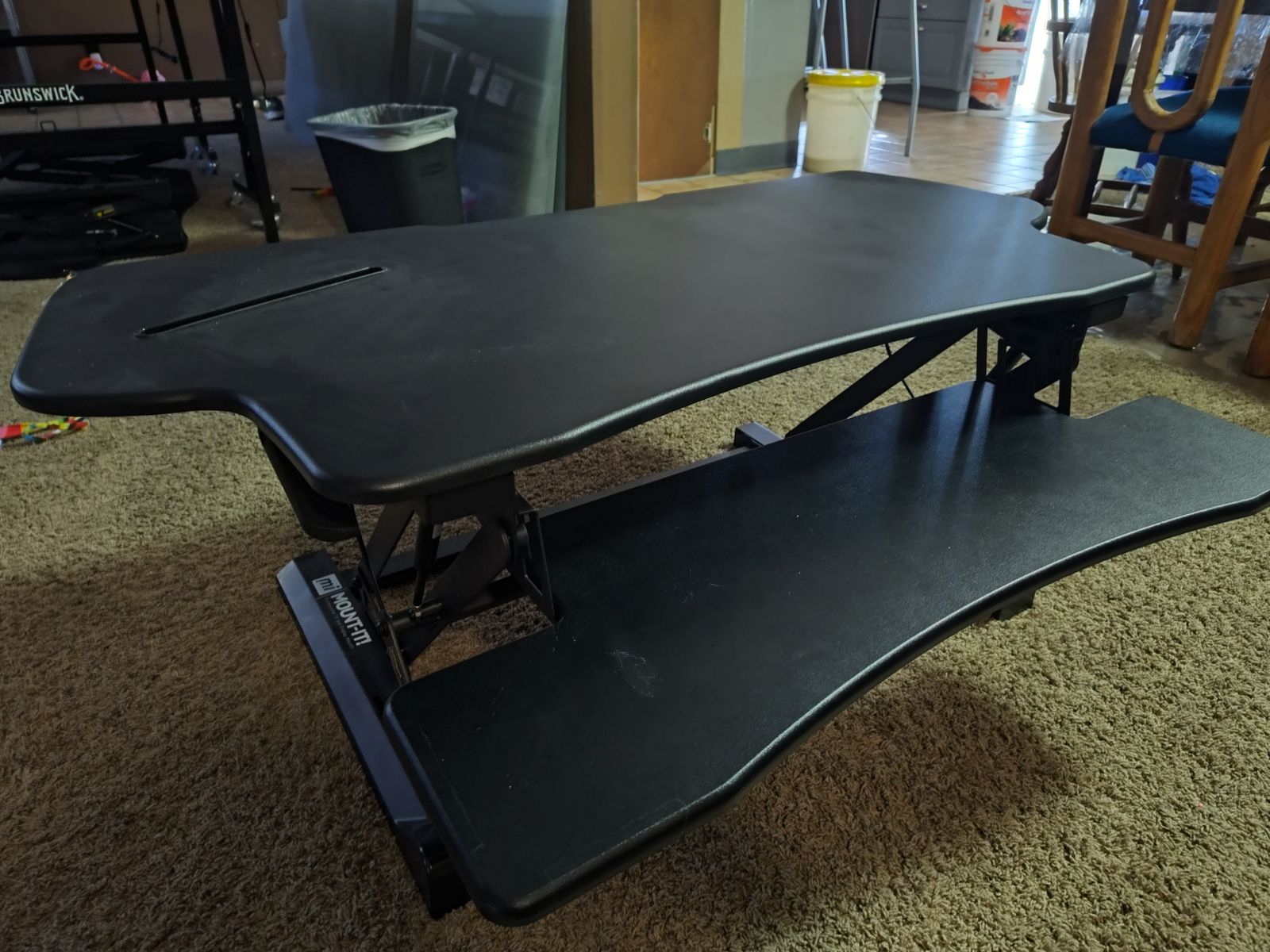 Adjustable Height Computer Desk