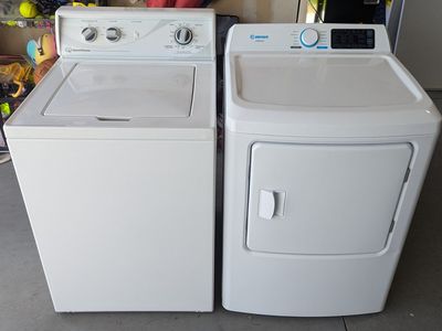 Speed Queen Washer & Element GAS Dryer