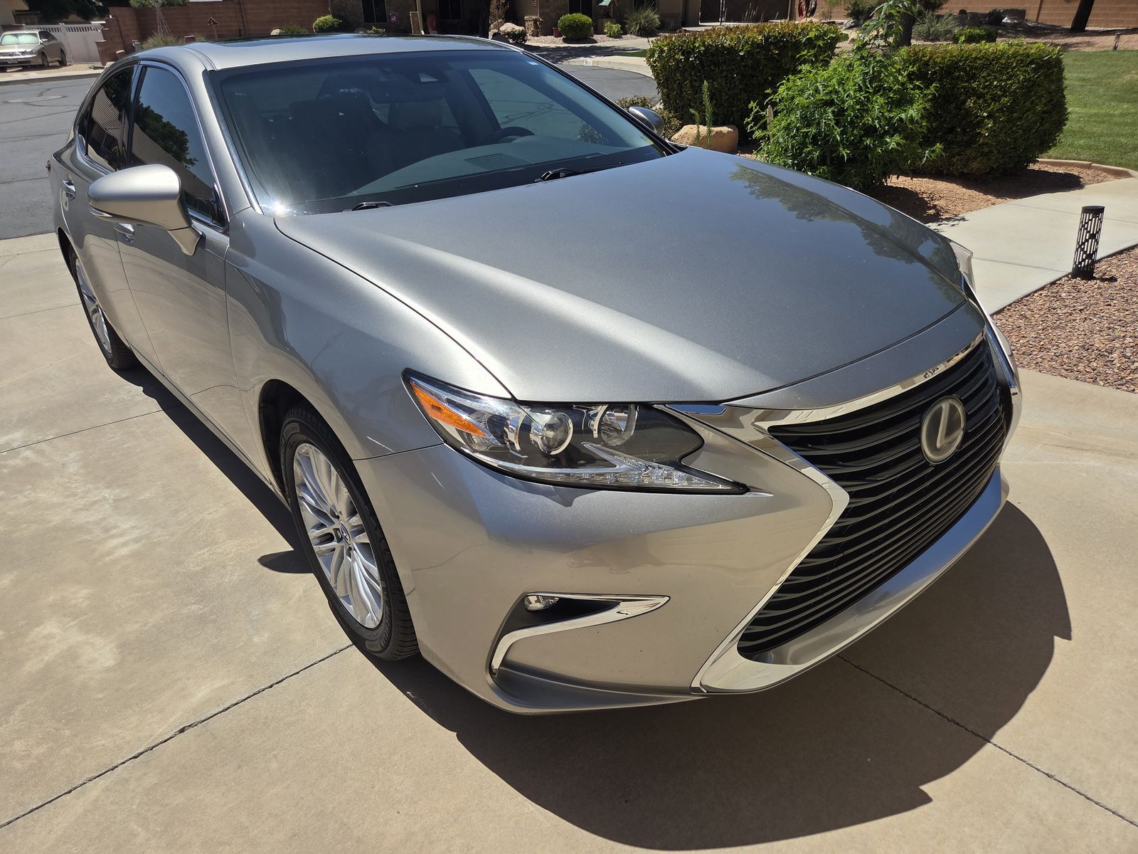 2017 Lexus ES Base