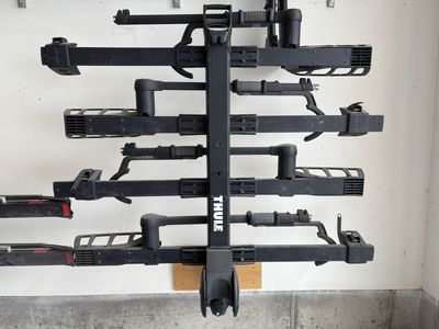 Thule T2 Pro- 4 Bike rack