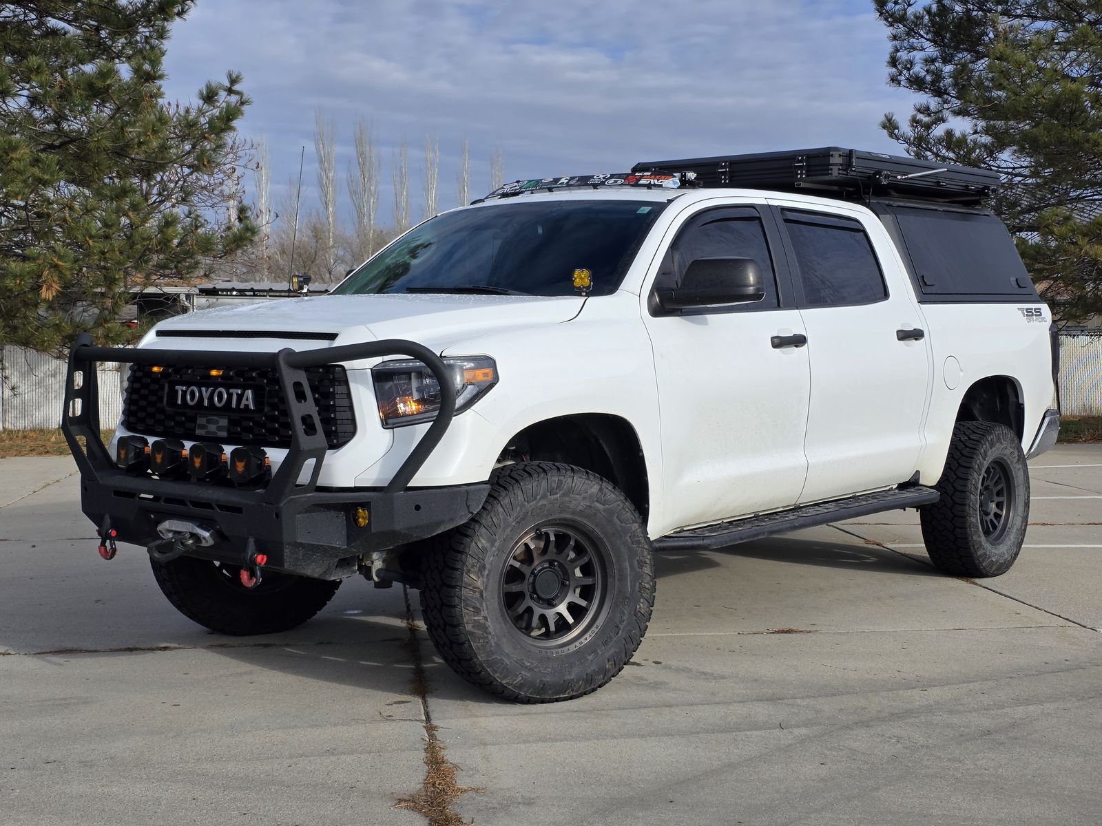 2017 Toyota Tundra SR5