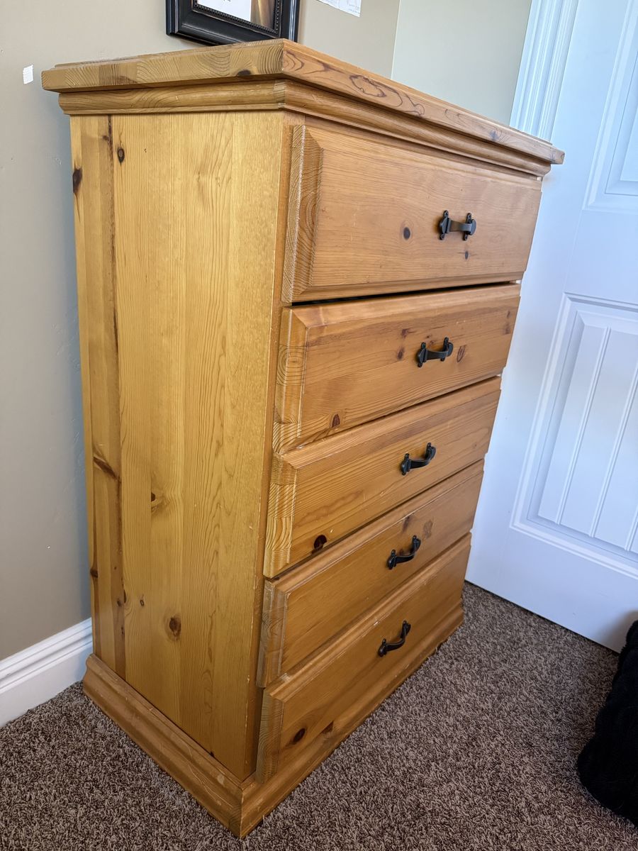 Main image 4