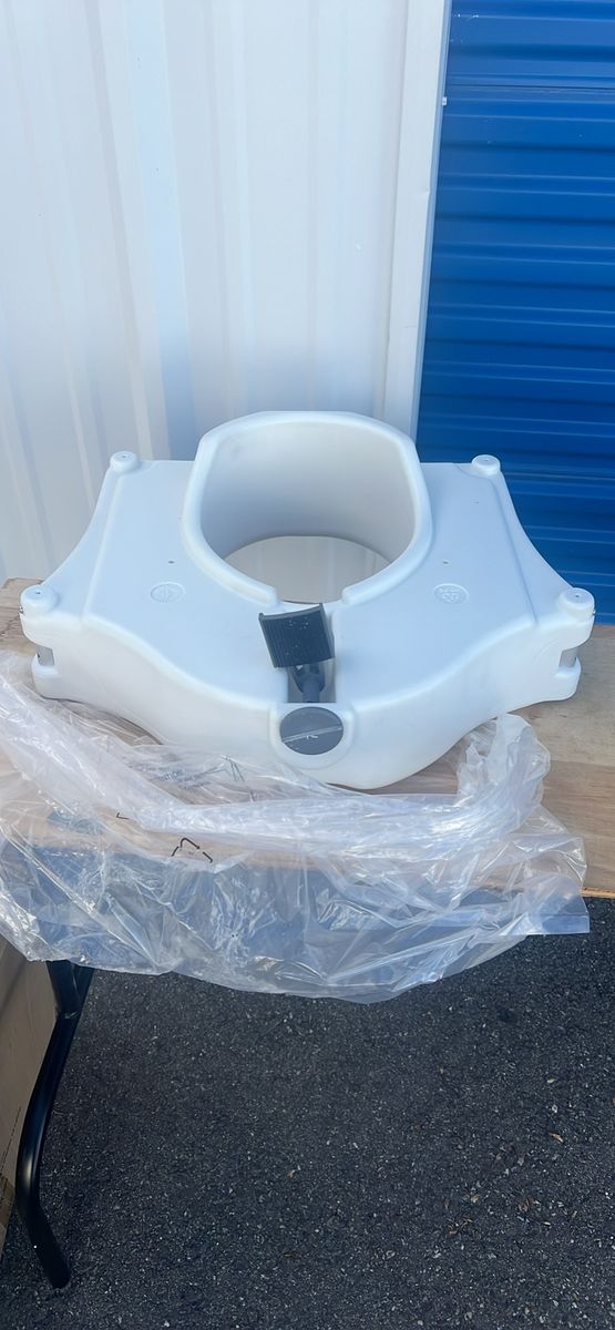 Pro Cure Raised Toilet Seat