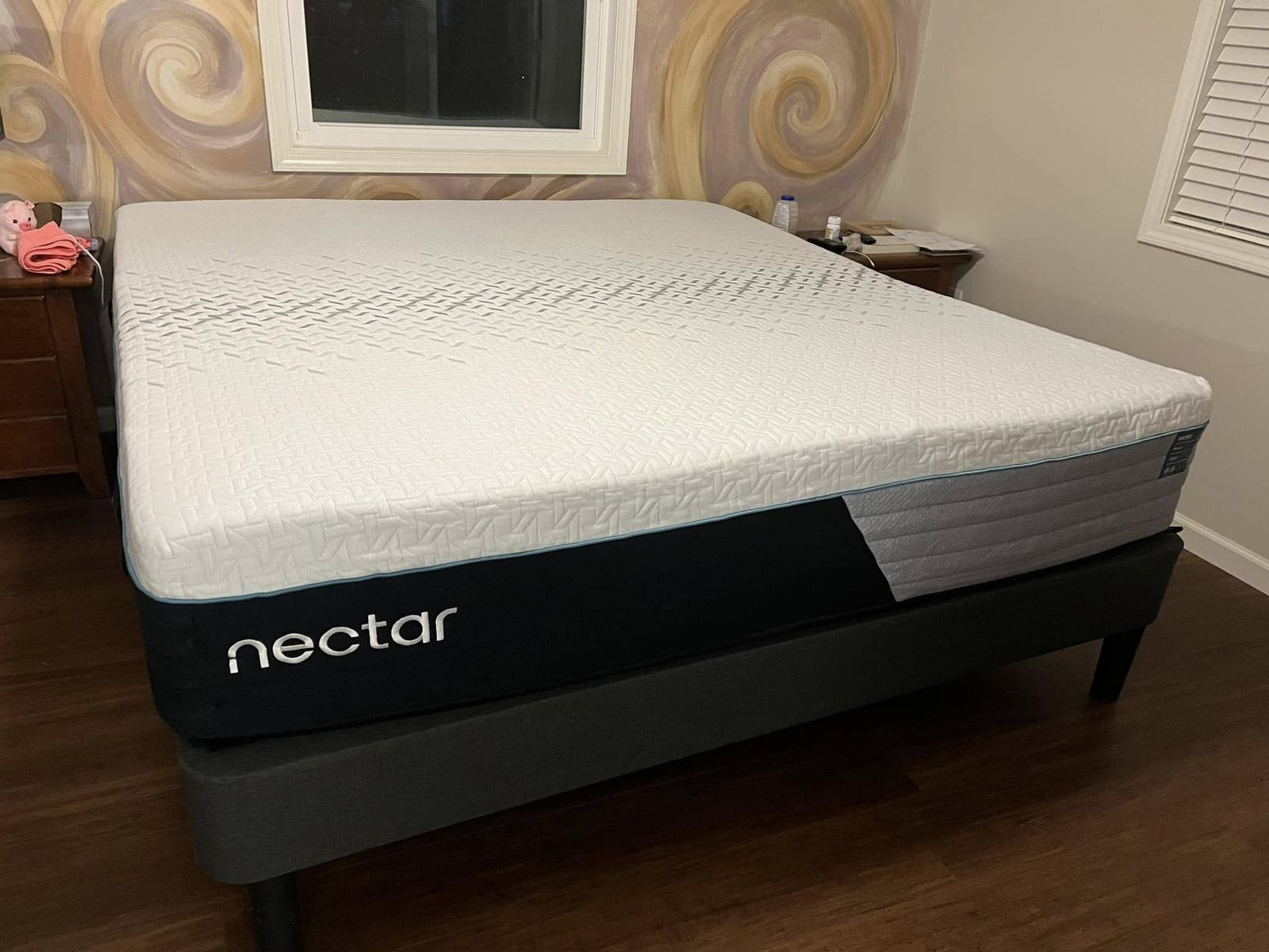 Nectar Premier Hybrid King Mattress - Like New!