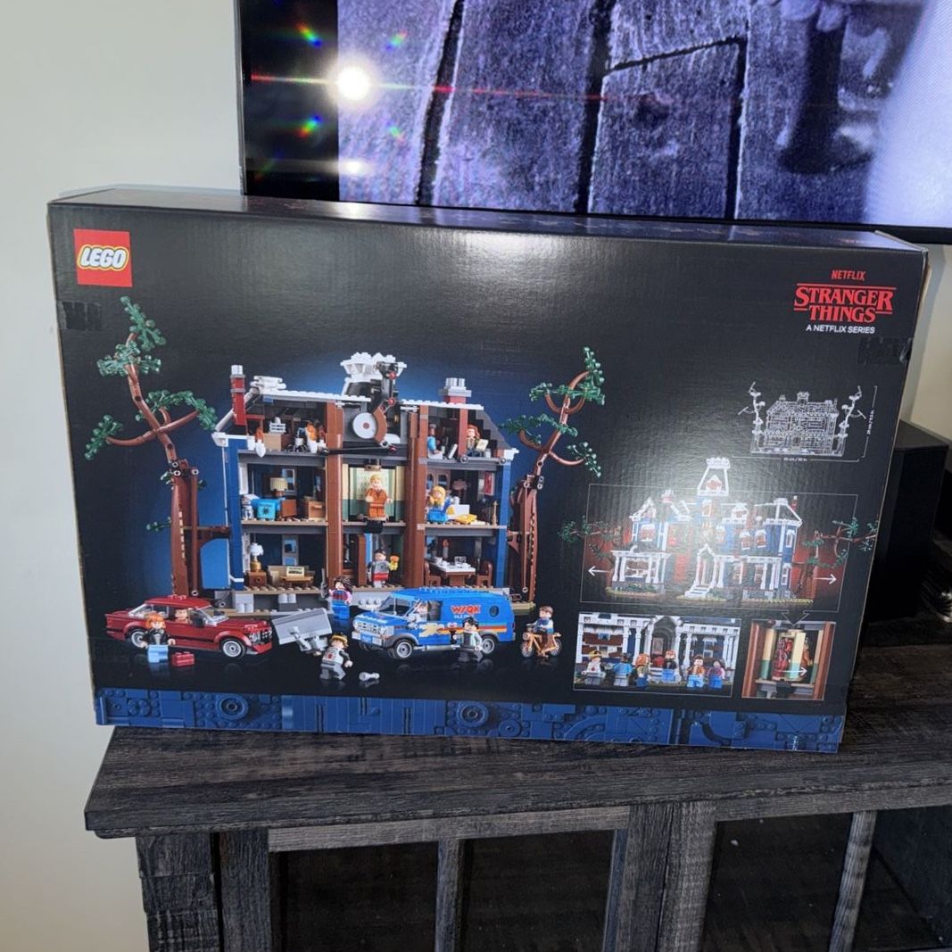 LEGO Stranger Things The Upside Down Creel House Set New