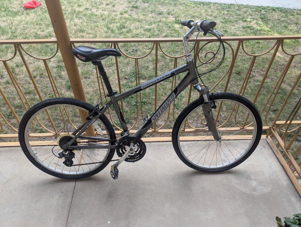 Specialized Expedition Sport Comfort Bike - Size M, Gray