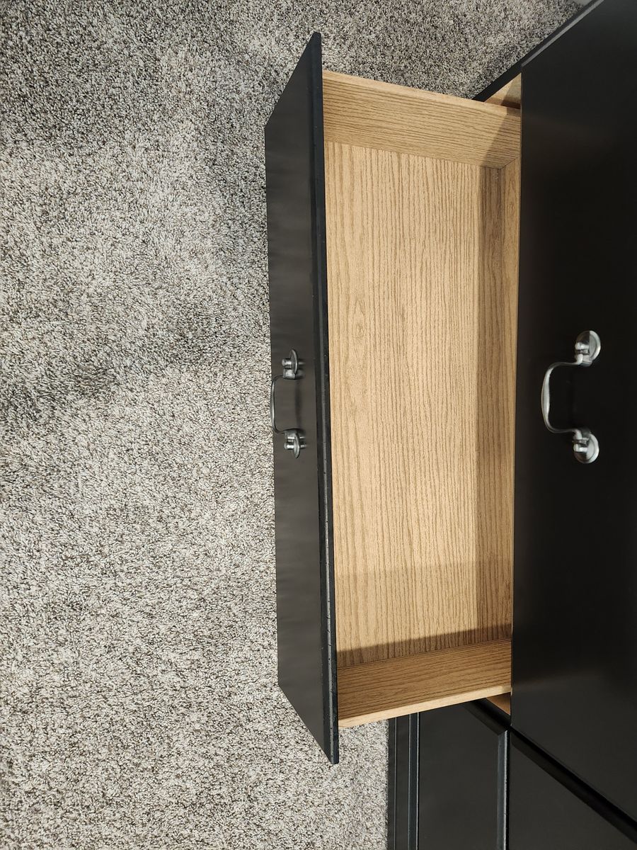 Main image 3