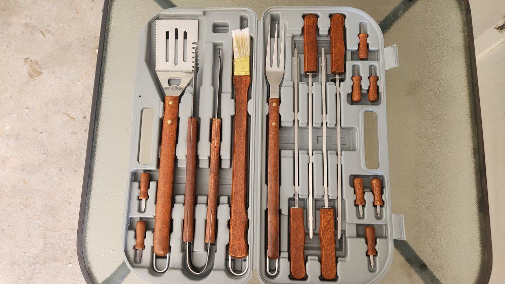 BBQ Grill Tool Set