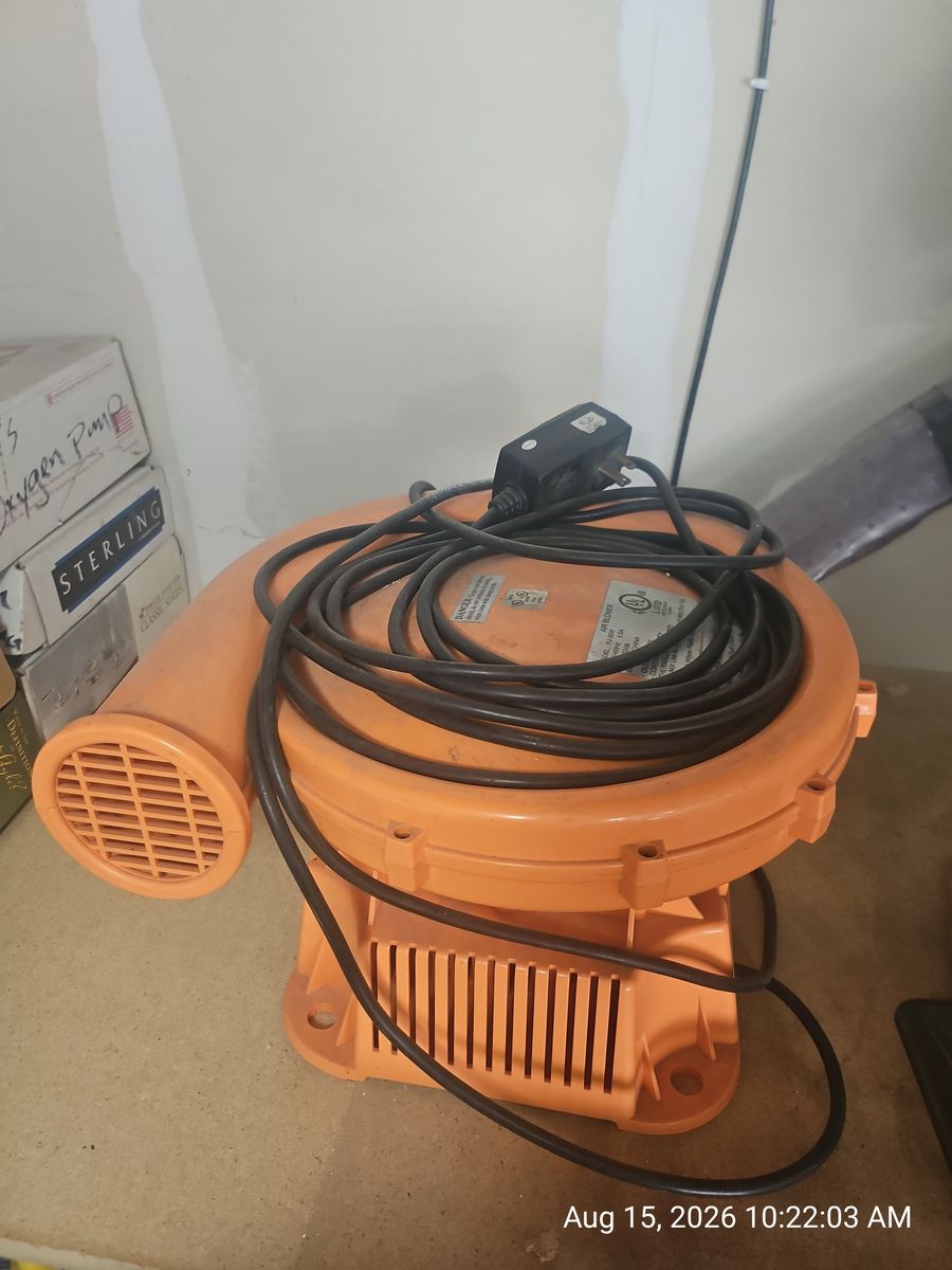 Zhongshan Wilson Plastic Air Blower Model FJ-30W Orange 120V