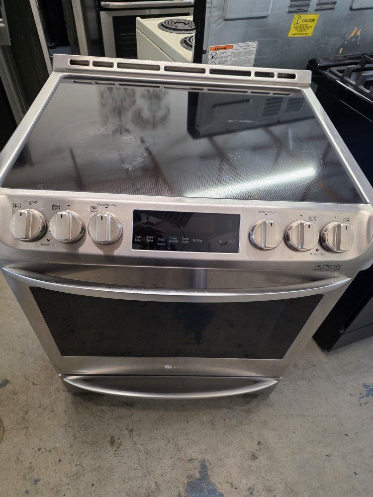 Lg slide-in electric stove