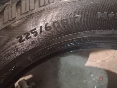 Set of 4 Studded Winter Tires 225/60R17 M+S