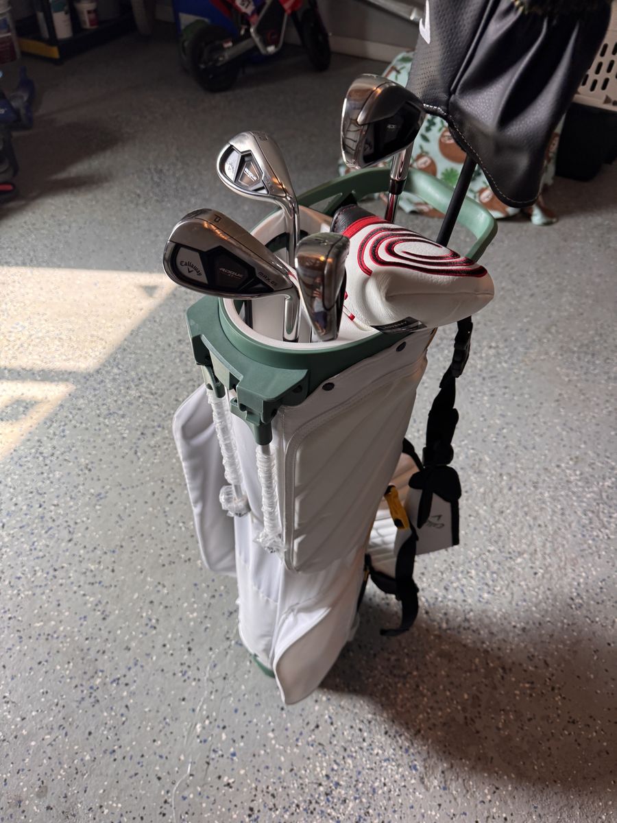 Callaway men’s right hand golf set 