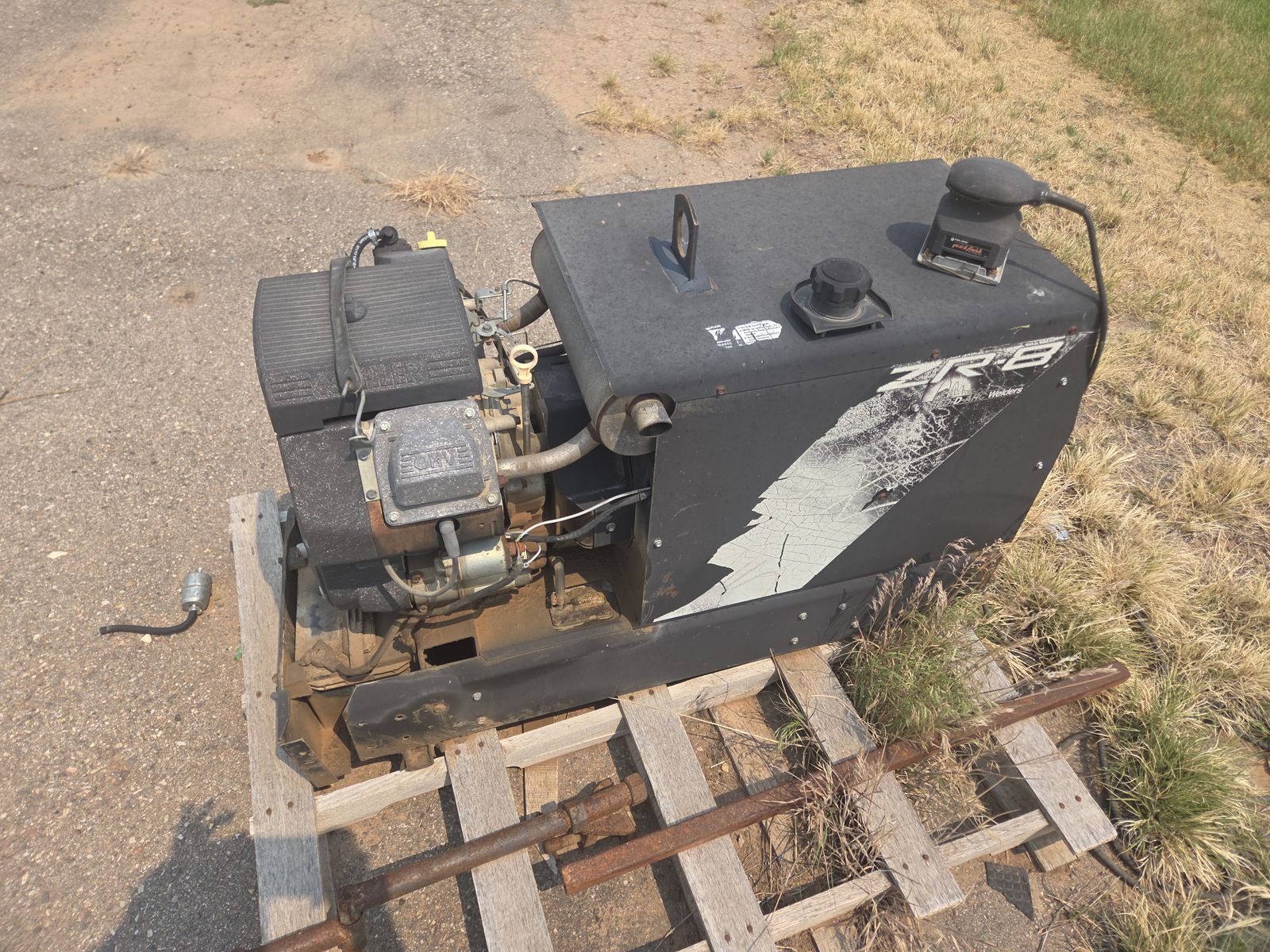 Main image 3