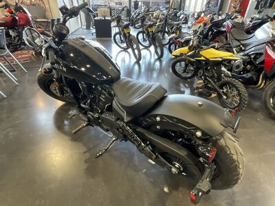 2025 Indian Motorcycle® Sport Scout® Limited Black Metallic