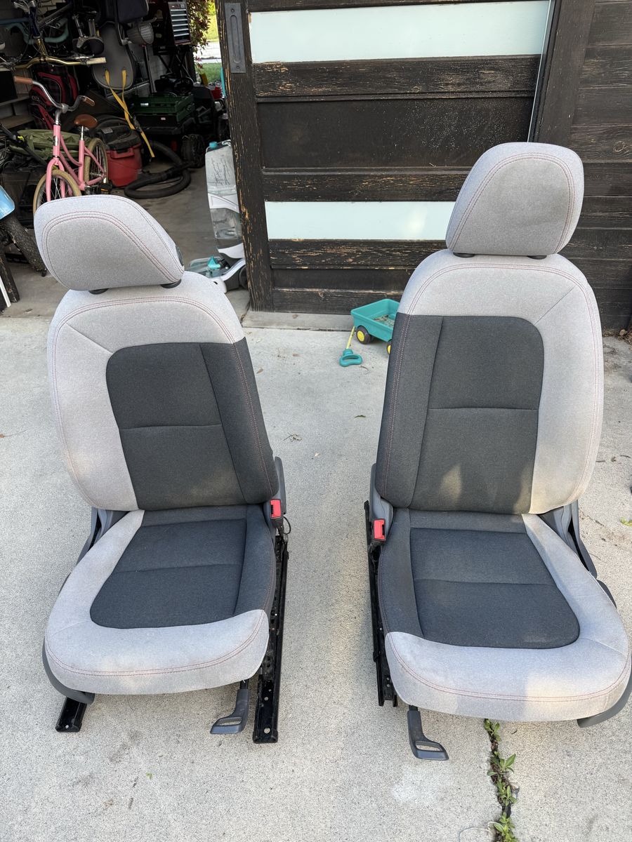 2017-2022 Chevy Bolt Front driver’s side seat