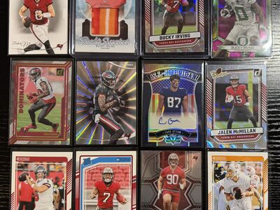 Tampa Bay Buccaneers 12 Card Lot