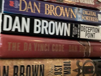 Dan Brown Book Lot: Angels & Demons, Digital Fortress, Deception Point, Da Vinci Code, Lost Symbol