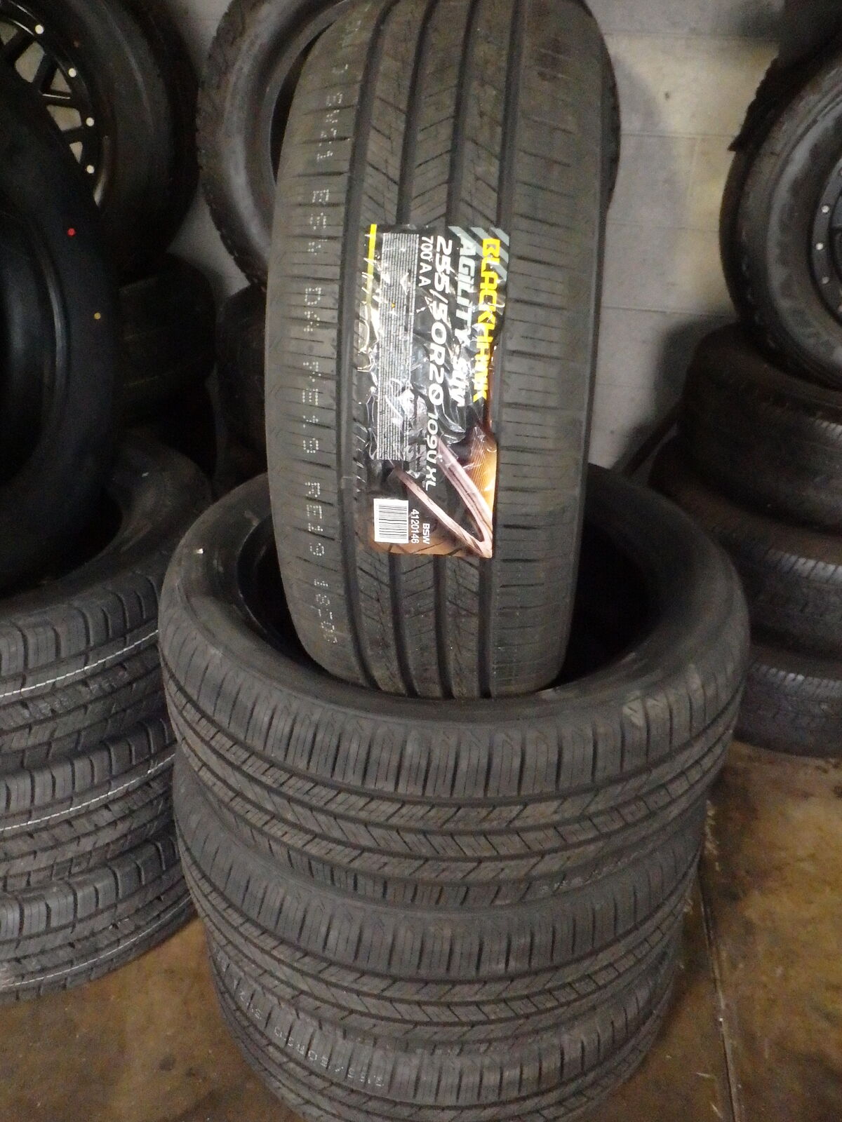 225/50R20 BLACKHAWK AGILITY SUV SET OF BRAND NEW TIRES