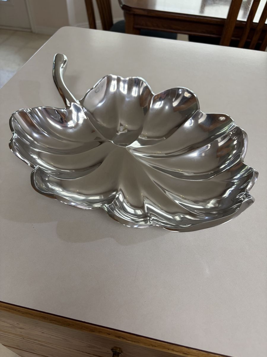 Main image 2