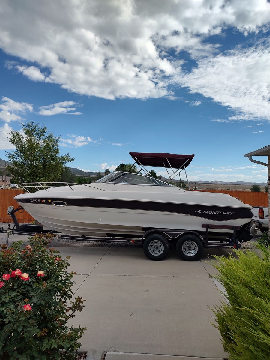1998 Monterey 236 Cuddy 7.4L Multi-port Injection Bravo 3