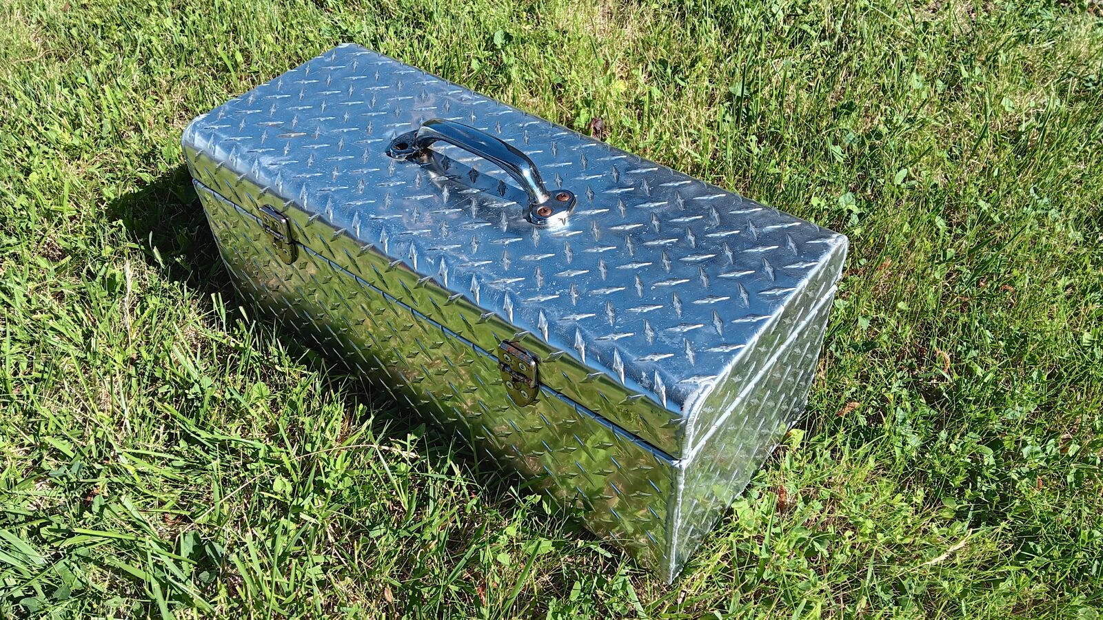 24inch Diamond Plate Aluminum Tool Box Made in USA