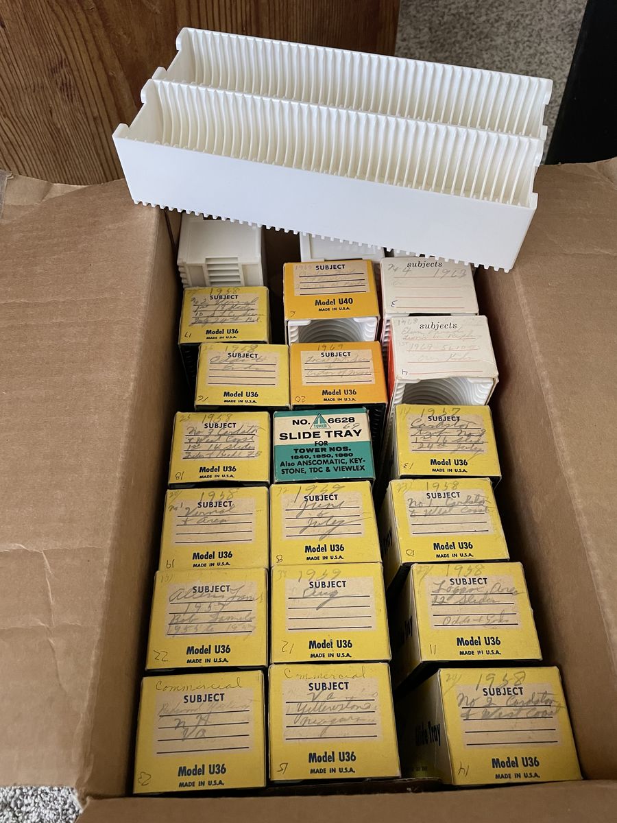 Free Slide trays and boxes for old projectors