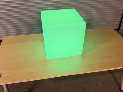 BLUEYE 16-Inch LED Cube Chair Light,Detachable Charging,Cordless,Remote Control Side Table