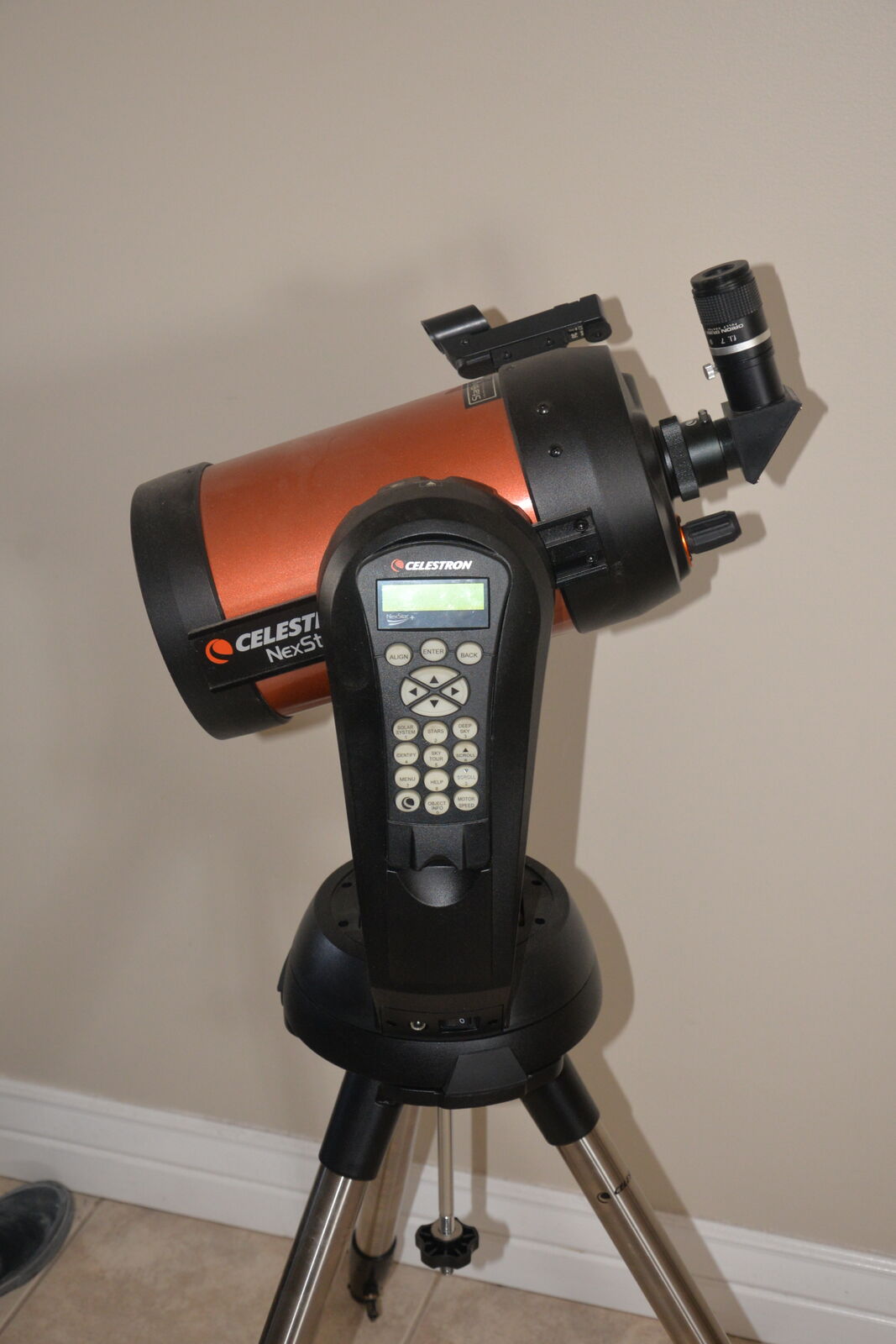 Celestron 6SE NexStar Computerized Telescope