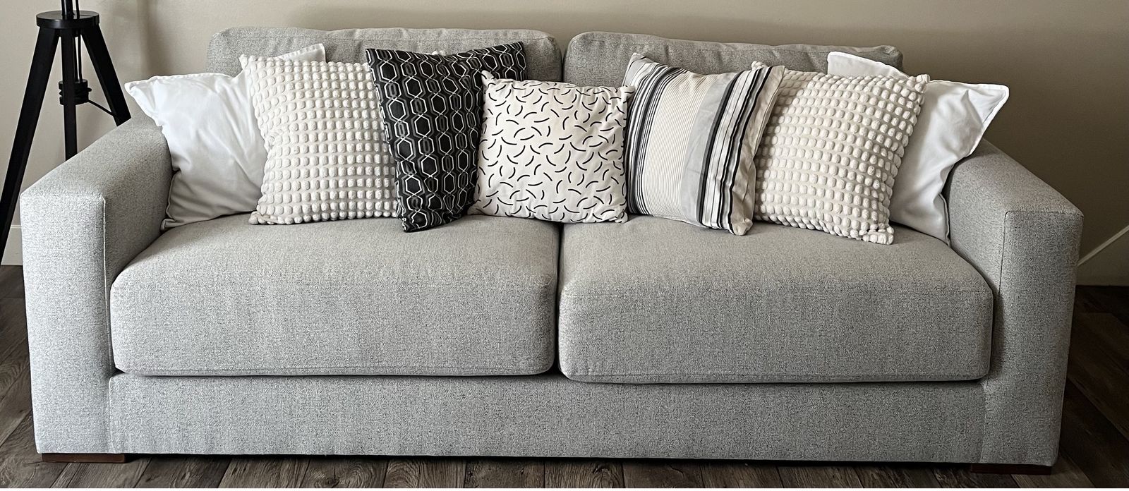 Stylish Twill Fabric Sofa