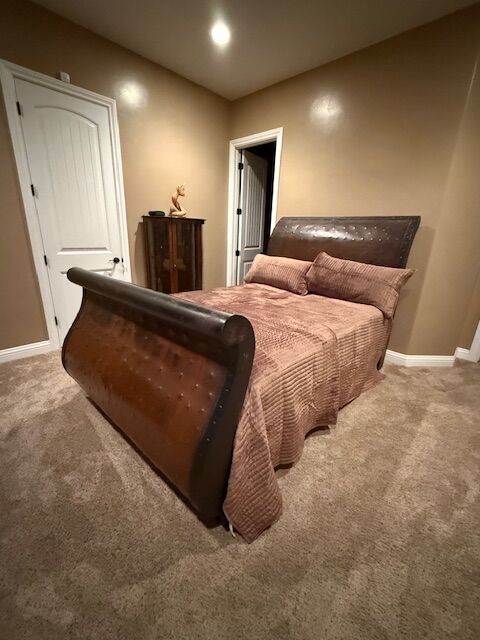 Queen Metal Sleigh bed and mattresses