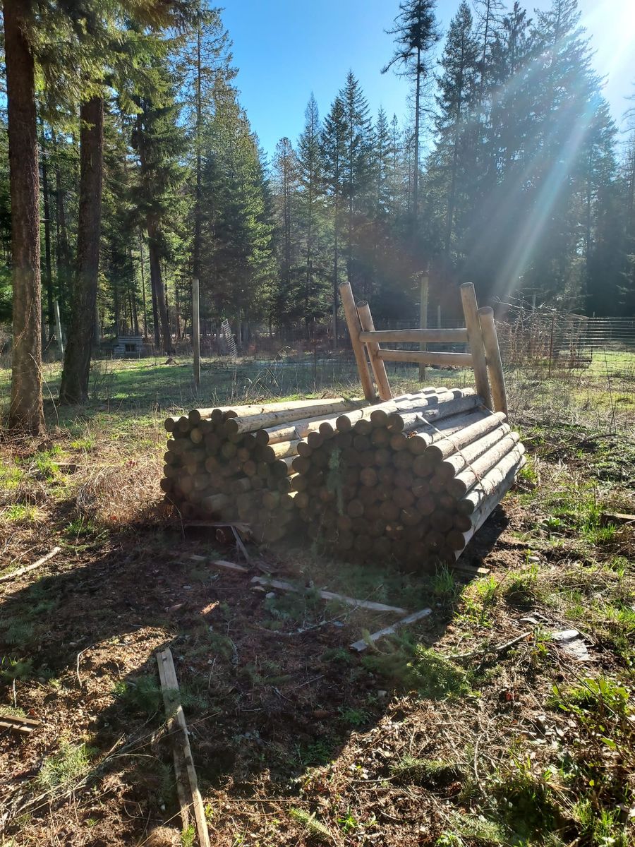 Round Wood Fence Posts / Logs – Various Sizes