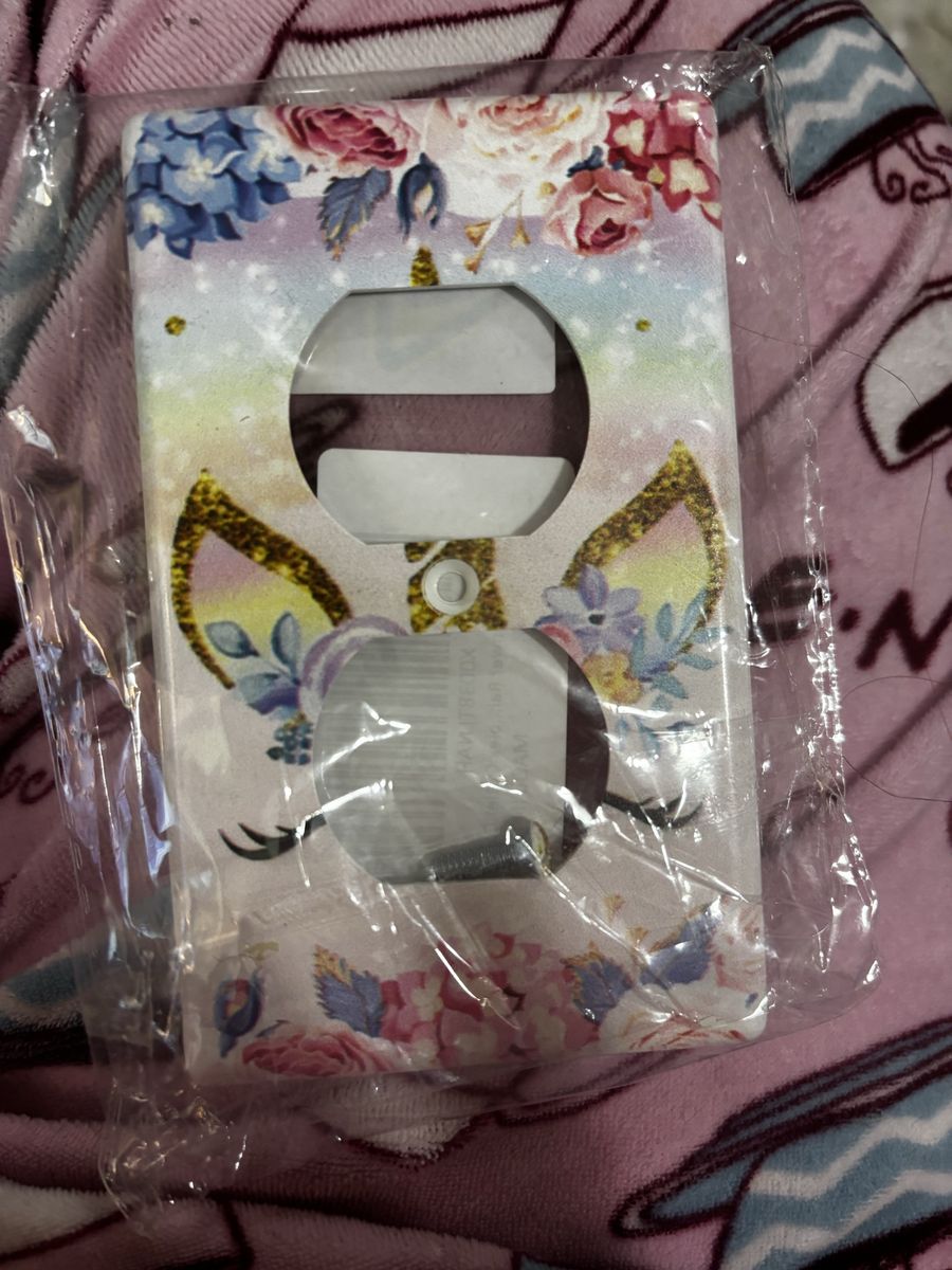 Unicorn Floral Outlet Cover