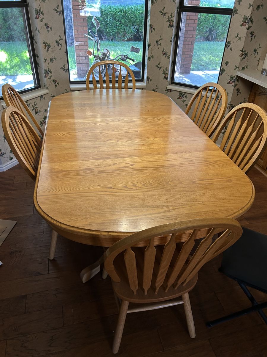 Moving sale