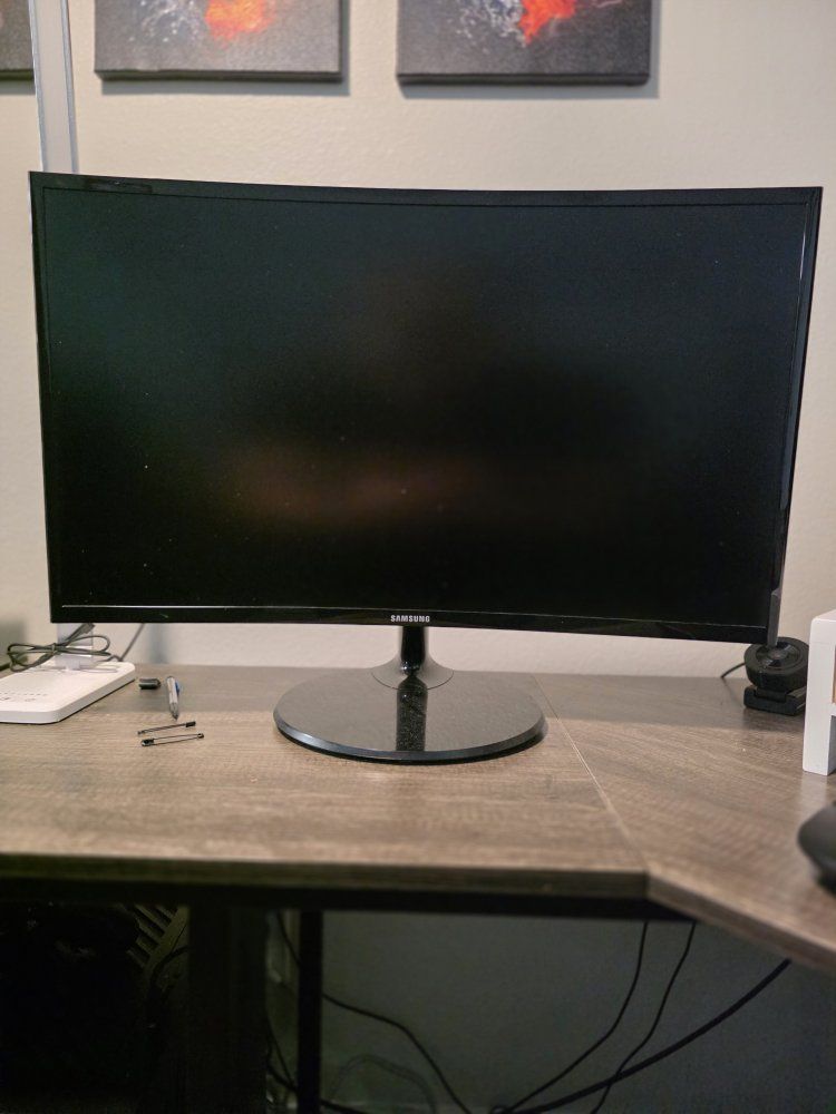 1080p 27" Curved Monitor - Free