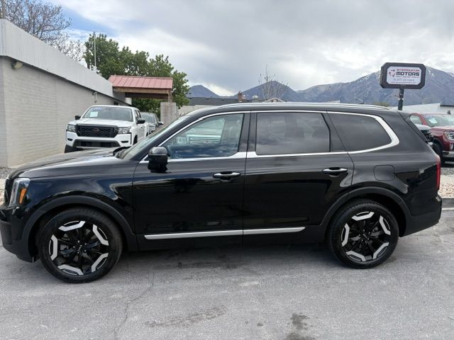2023 Kia Telluride S