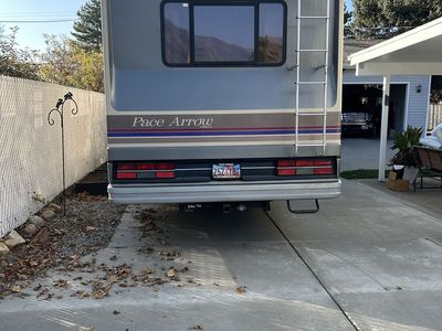 1990 PACE ARROW