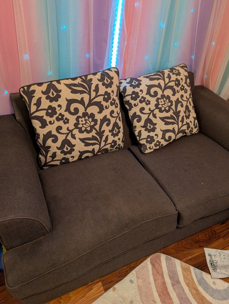 Couch Set and Rugs