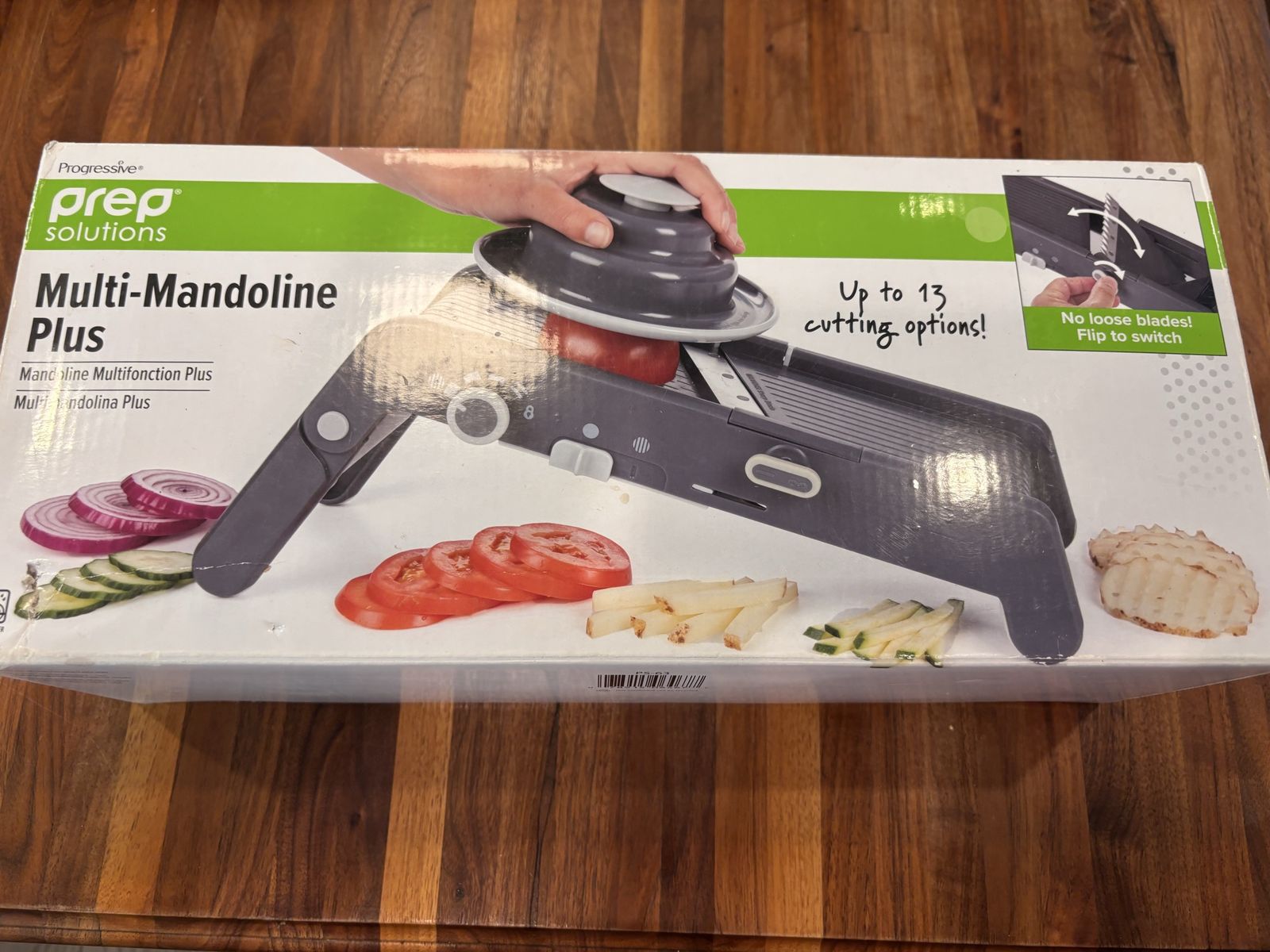 Mandolin slicer for vegetables etc