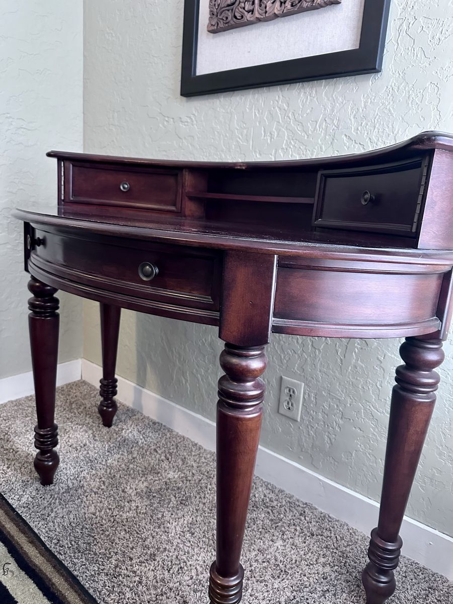 Hooker furniture desk