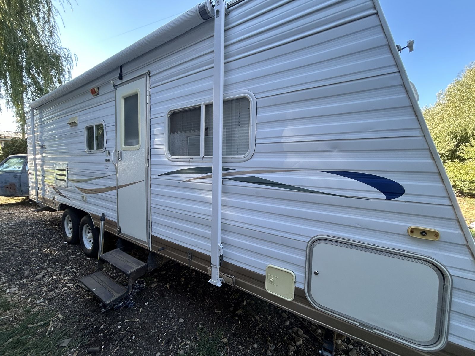 Hybrid Triple Bunk Camp Trailer