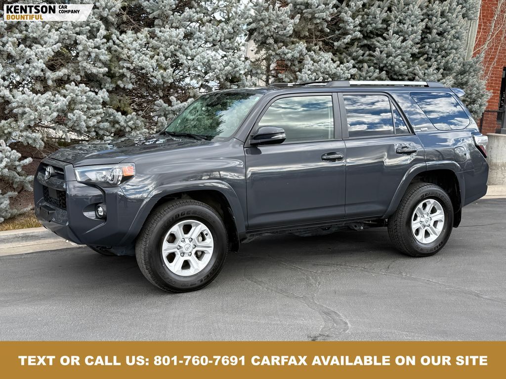 2024 TOYOTA 4RUNNER SR5 Premium