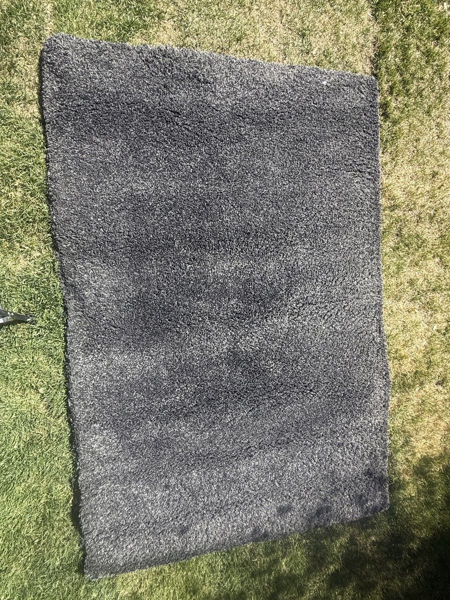 Crate and Barrel 8x11 Grey Area Rug