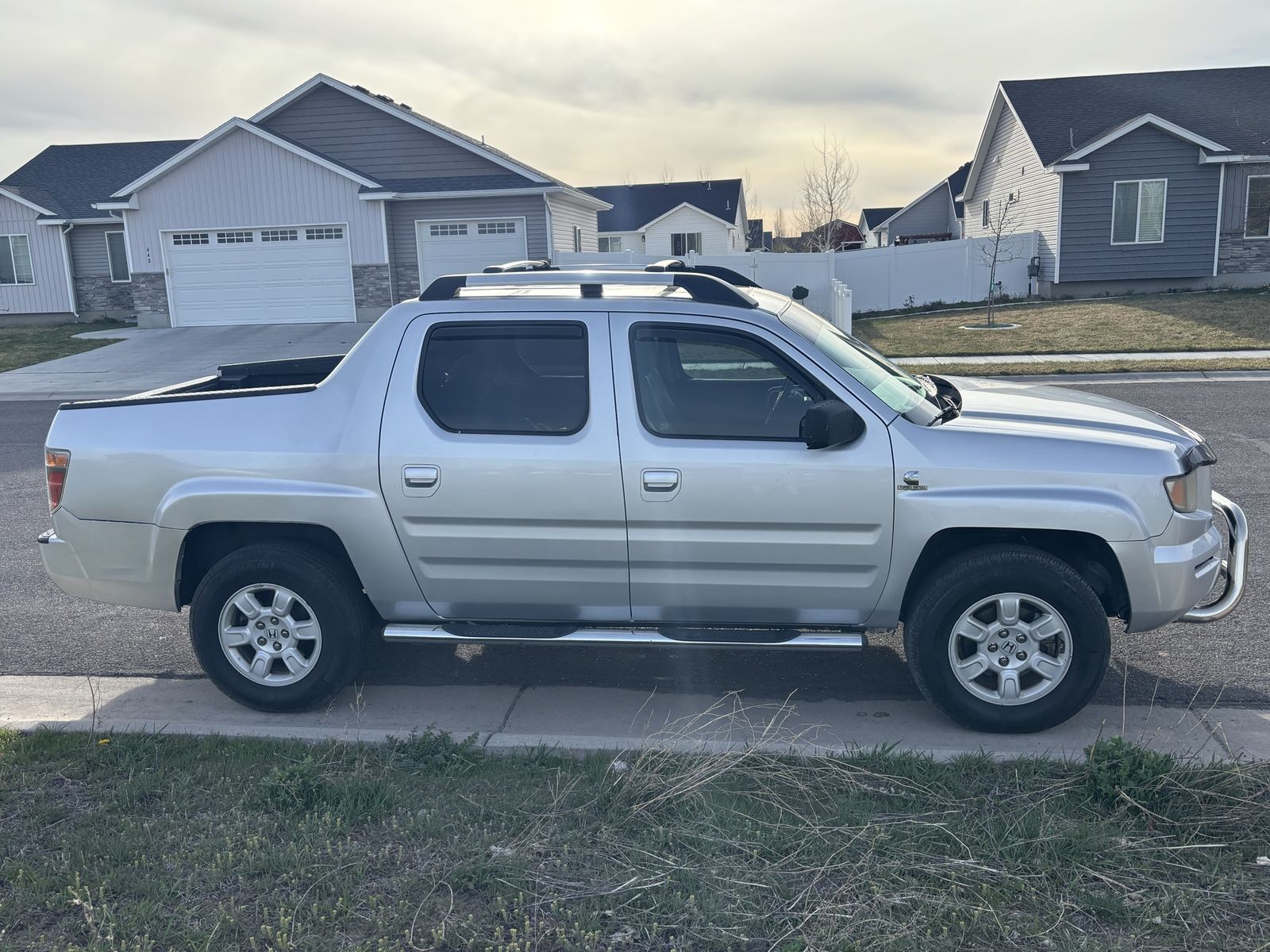 2006 Honda Ridgeline RTL w/Moonroof w/XM