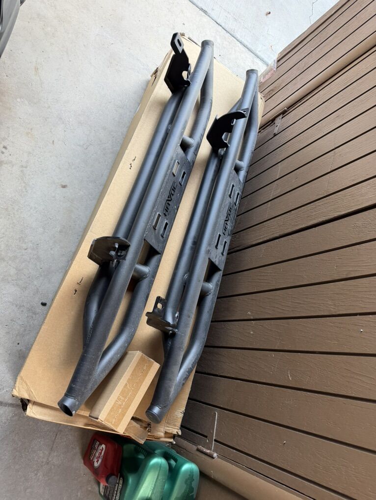 Bronco gen6 Havoc Sliders 2 Door