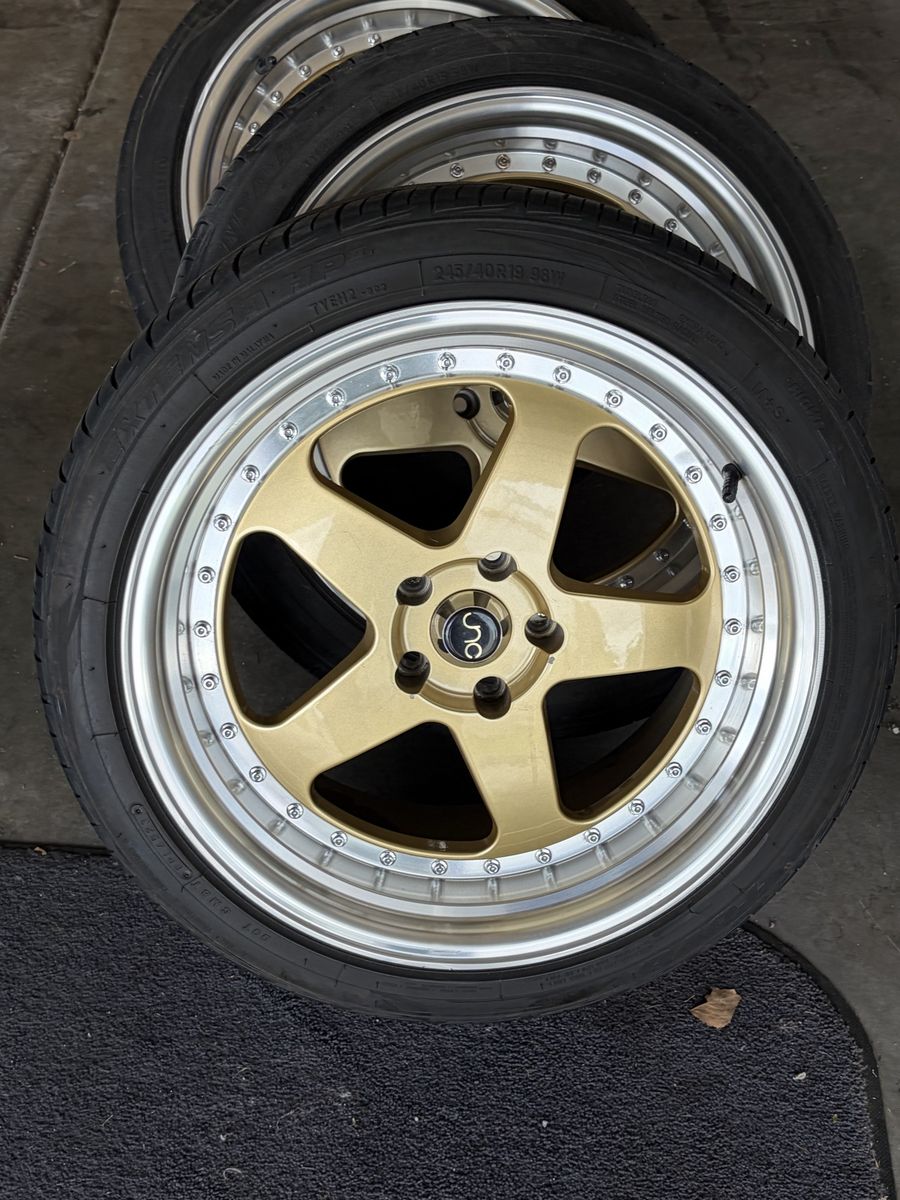 Set of 4 Gold 6-Spoke Wheels with Toyo Extensa HP II 245/40R19 Tires 5x4.5